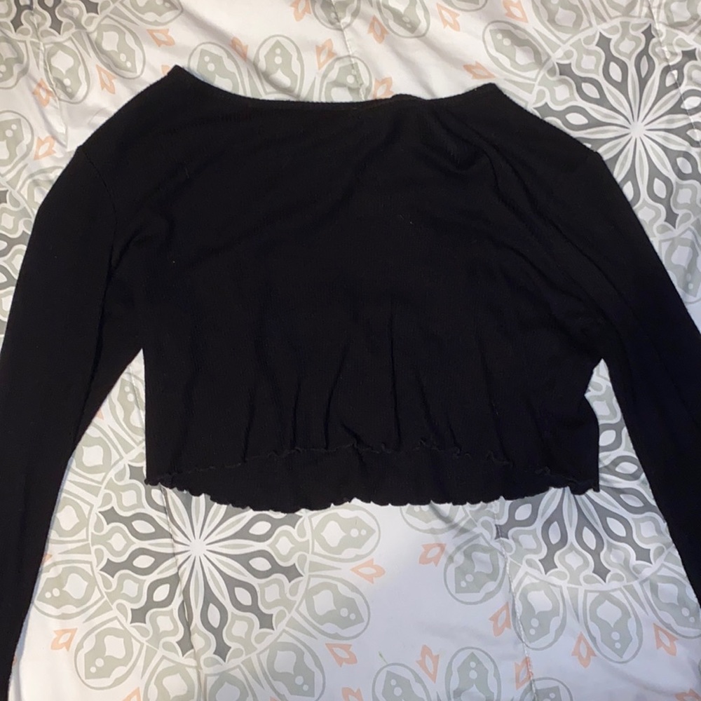 black corduroy cropped t shirt
